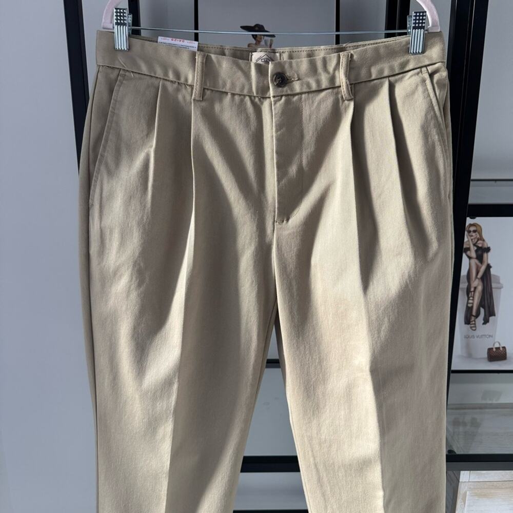 St John’s Bay Tan Classic Fit Pleat Front Easy Care Straight Leg Men’s 34 x 29 - Picture 2 of 11